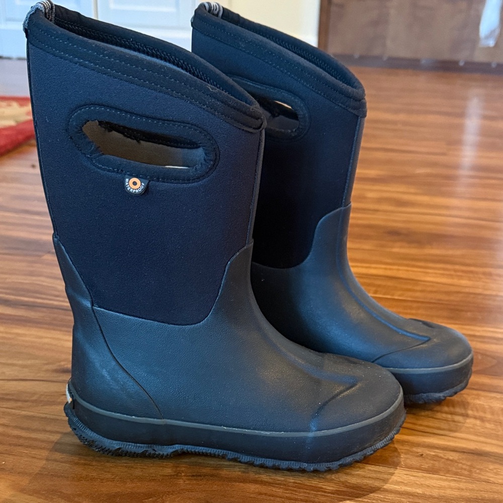Bogs Kids Black Waterproof -30* Boots size 2